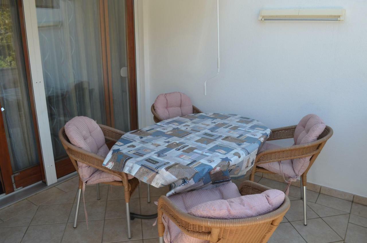Apartments Kricin 14 Baška Kültér fotó